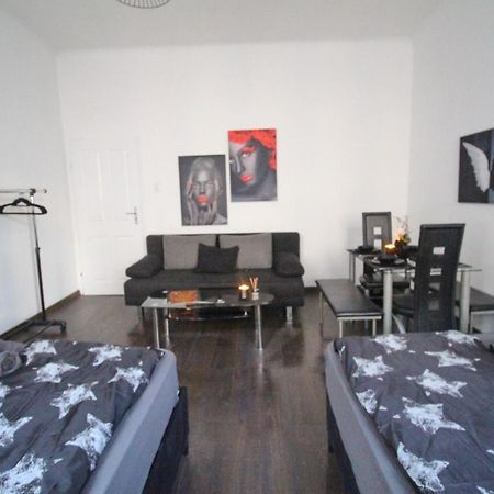 23Sam Apartment Vienna 23 Malfattigasse Eksteriør bilde
